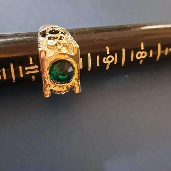 Green Lantern ring size 10 Bold Costume - Picture 2 of 3